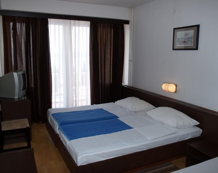 Double room - Main building - Extra bed, Sea side